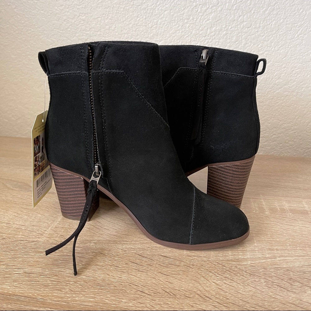 Toms Zip-Up Lunata Bootie - Black Suede